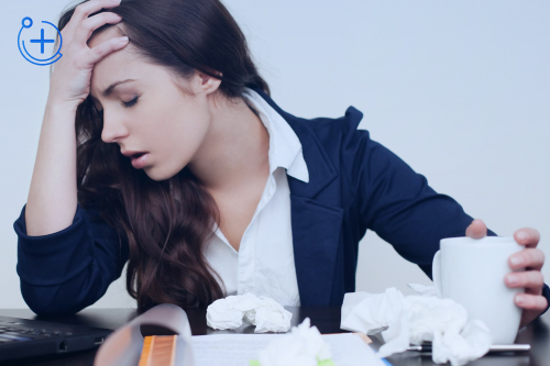 Девушке плохо Девушке плохо